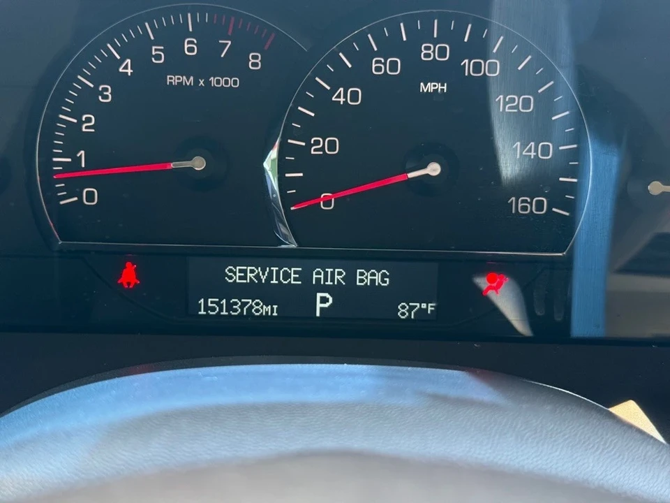 2007 Cadillac SRX - Image 19 of 21