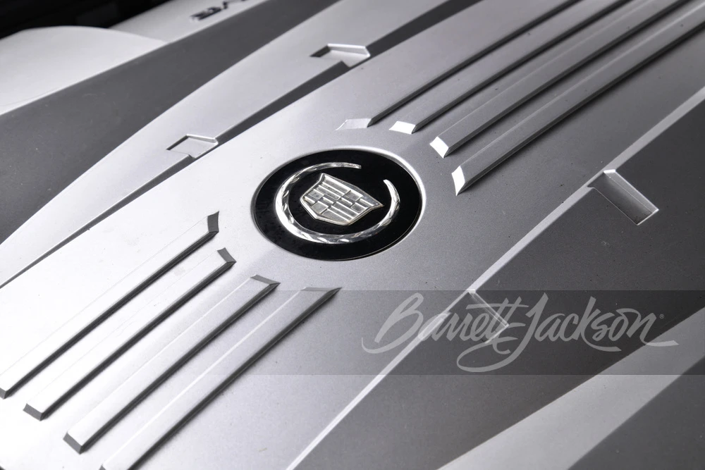2007 Cadillac XLR - Image 16 of 31