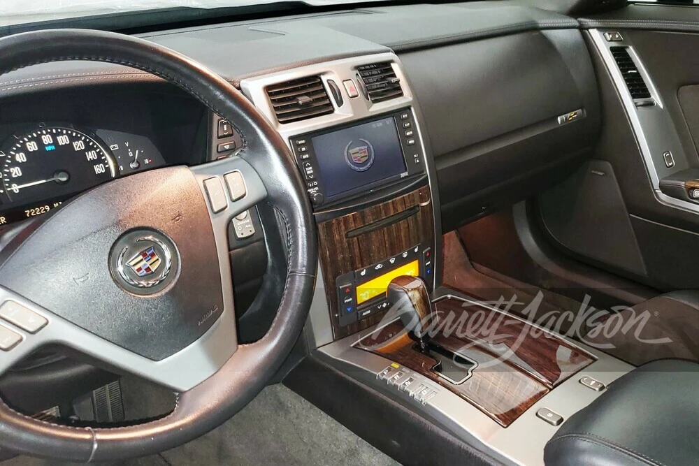 2007 Cadillac XLR-V - Image 8 of 12