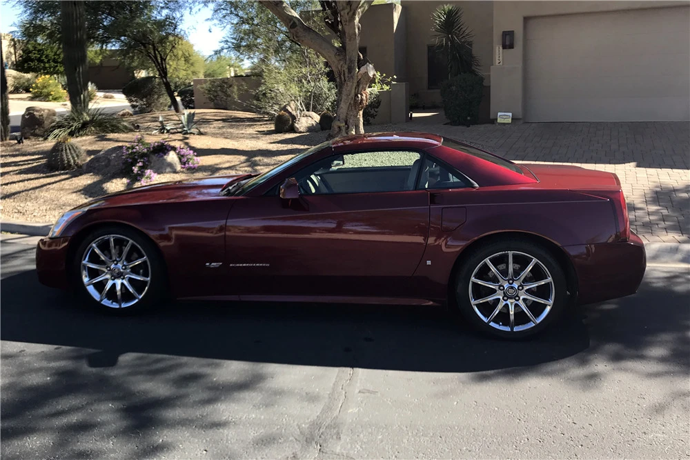 2007 Cadillac XLR-V - Image 6 of 6