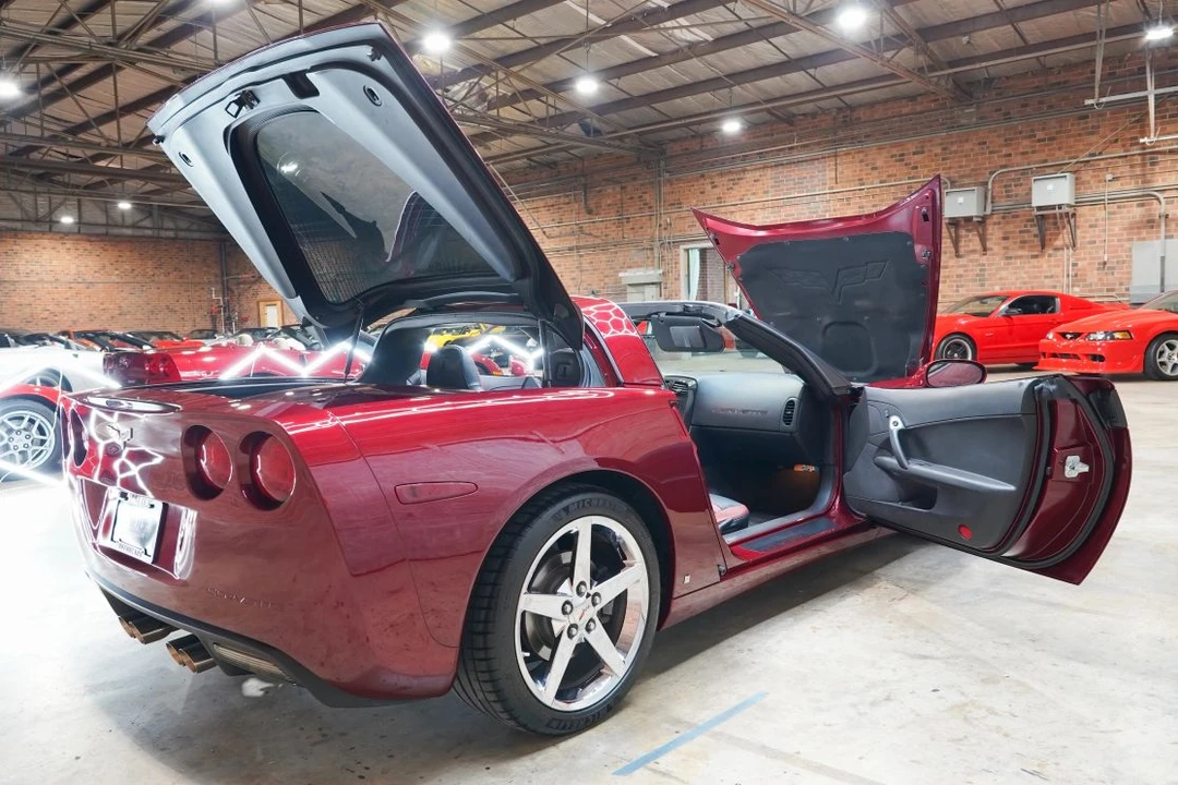 2007 Chevrolet Corvette C6 - Image 27 of 31