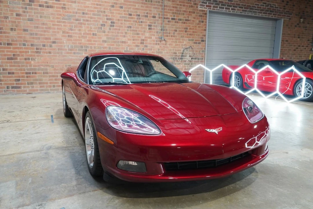 2007 Chevrolet Corvette C6 - Image 4 of 31