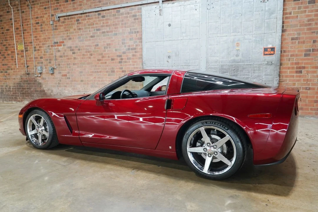 2007 Chevrolet Corvette C6 - Image 8 of 31