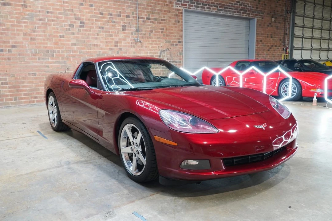 2007 Chevrolet Corvette C6 - Image 3 of 31