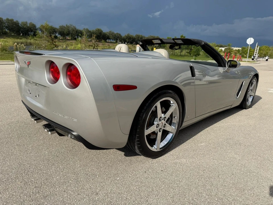 2007 Chevrolet Corvette C6 - Image 4 of 31