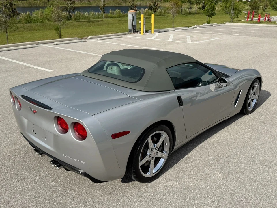 2007 Chevrolet Corvette C6 - Image 14 of 31
