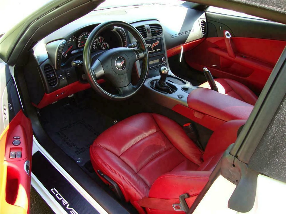2007 Chevrolet Corvette C6 - Image 3 of 4
