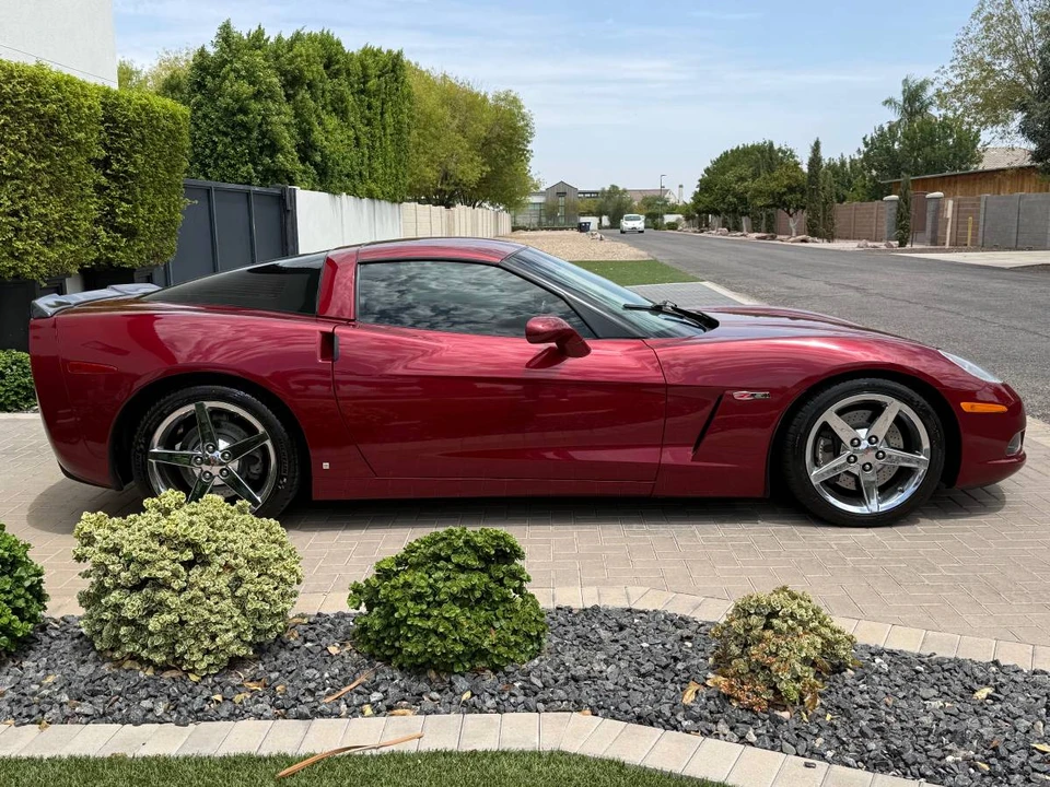 2007 Chevrolet Corvette C6 - Image 6 of 15
