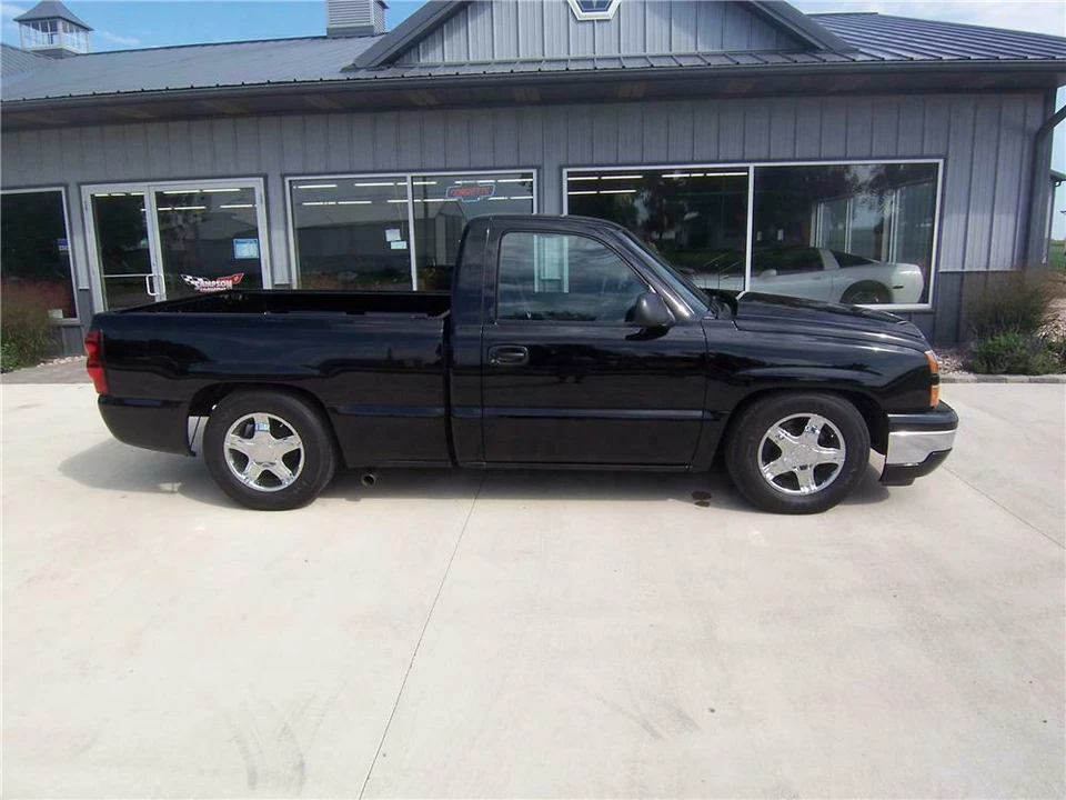 2007 Chevrolet Silverado - Image 4 of 5