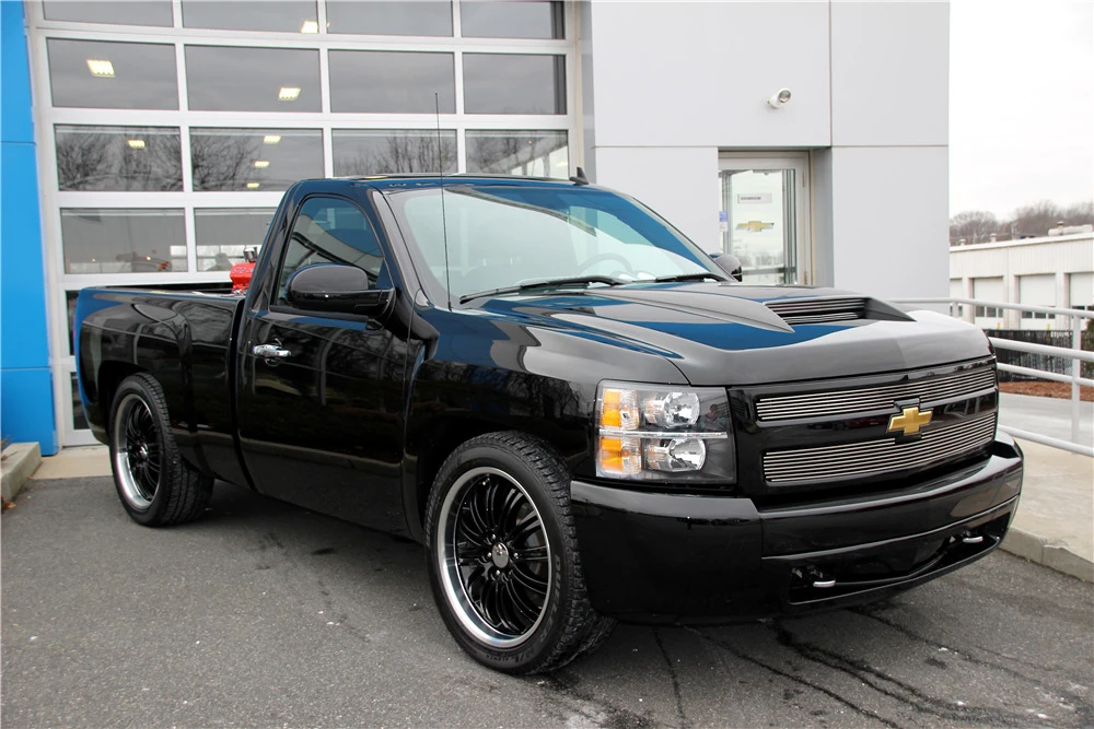 2007 Chevrolet Silverado - Image 2 of 5