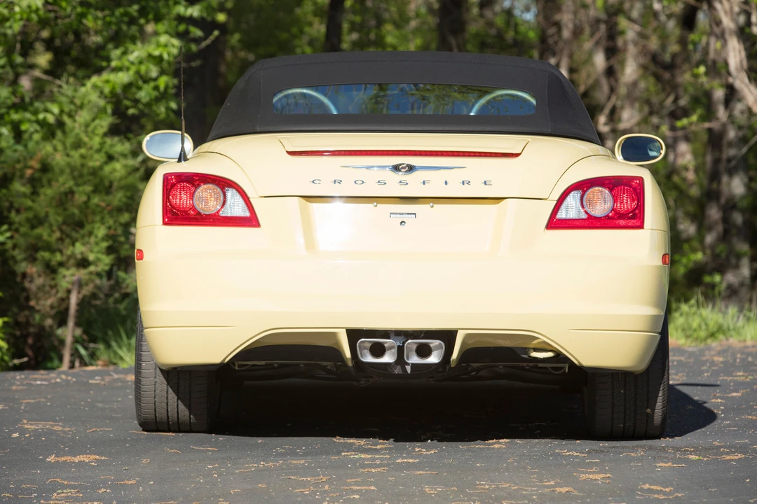 2007 Chrysler Crossfire - Image 25 of 27