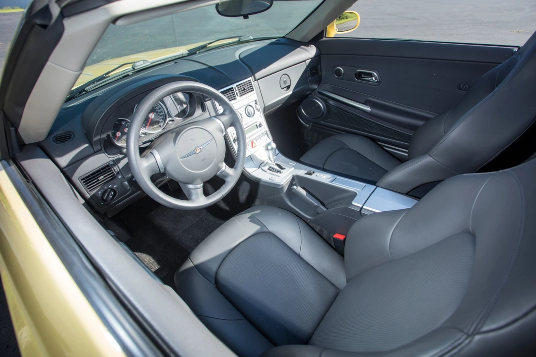 2007 Chrysler Crossfire - Image 18 of 27