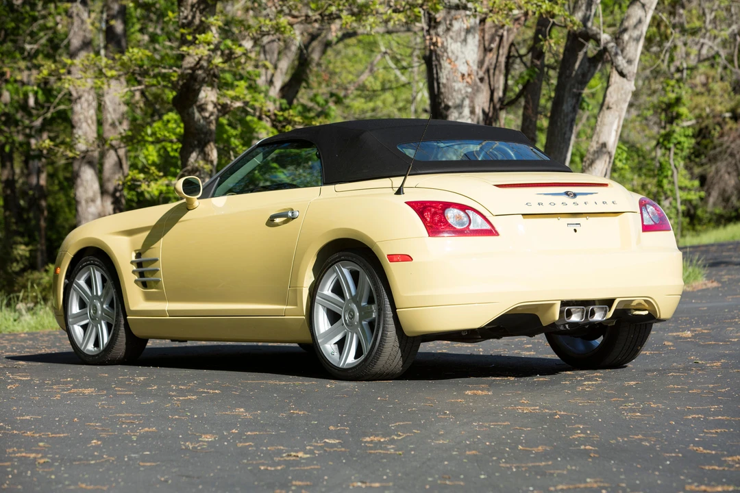2007 Chrysler Crossfire - Image 3 of 27