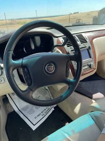 2007 Cadillac DTS - Image 2 of 6