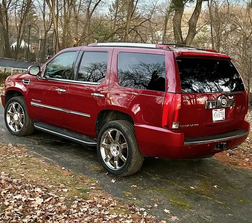 2007 Cadillac Escalade & EXT 3rd Gen - Image 3 of 5