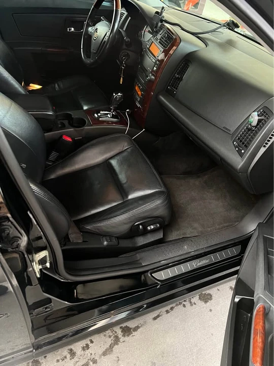 2007 Cadillac CTS 1st Gen - Image 9 of 14