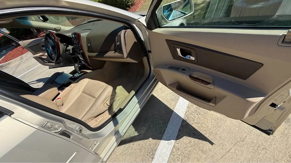 2007 Cadillac CTS-V 1st Gen - Image 15 of 18