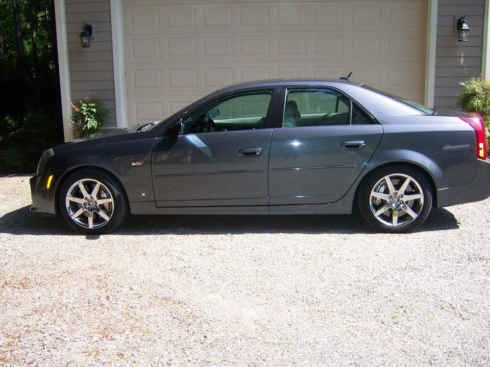 2007 Cadillac CTS-V 1st Gen - Image 26 of 31