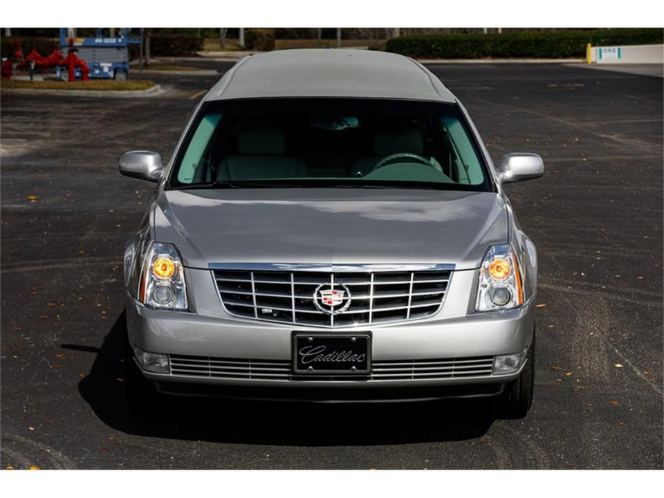 2007 Cadillac DTS - Image 13 of 31