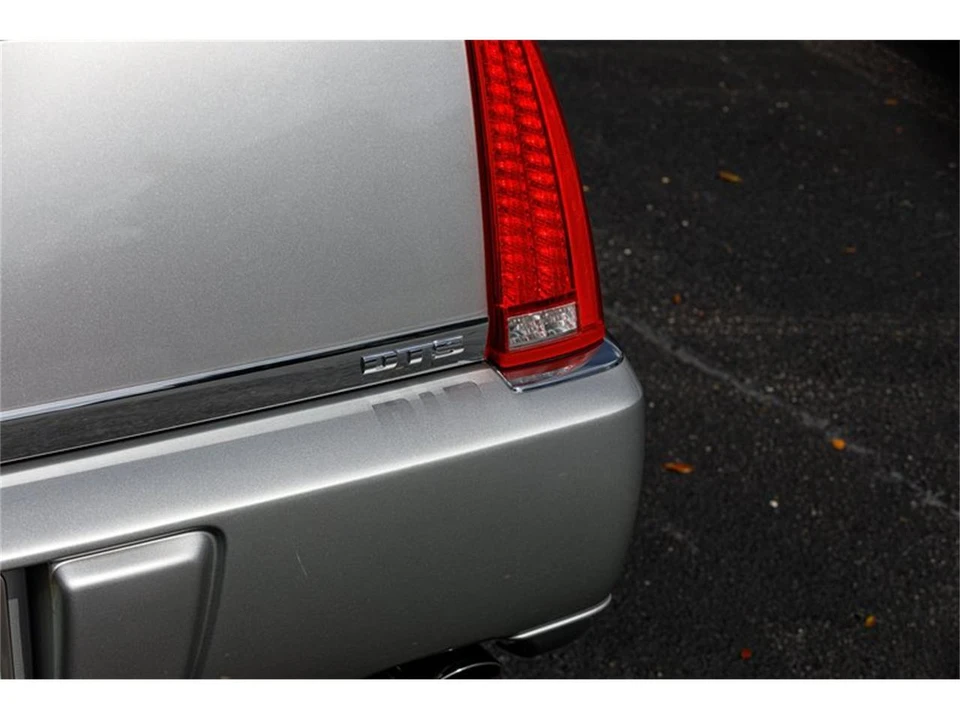 2007 Cadillac DTS - Image 18 of 31
