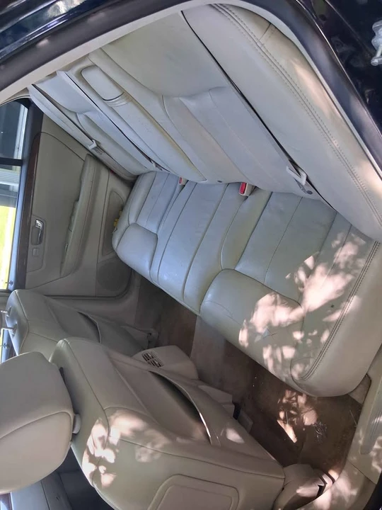 2007 Cadillac DTS - Image 7 of 10