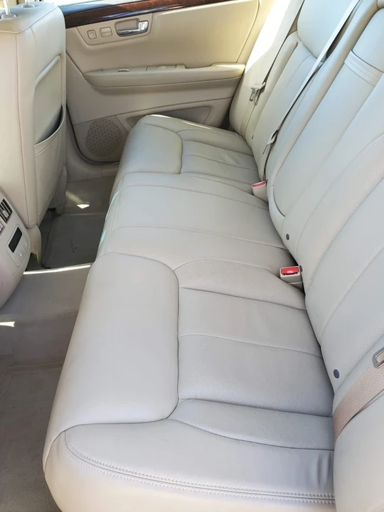 2007 Cadillac DTS - Image 18 of 21