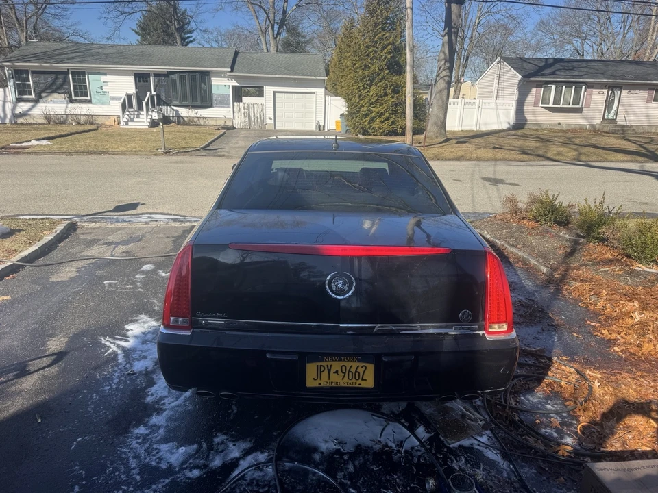 2007 Cadillac DTS - Image 3 of 4