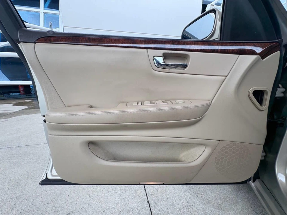 2007 Cadillac DTS - Image 22 of 31