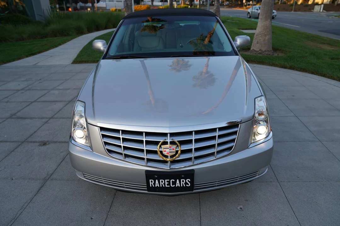 2007 Cadillac DTS - Image 7 of 31
