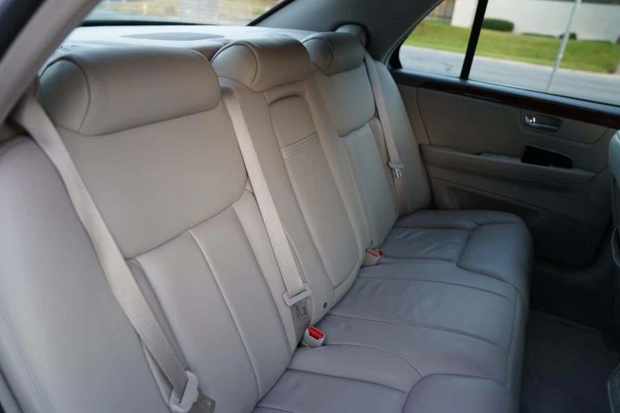 2007 Cadillac DTS - Image 18 of 23