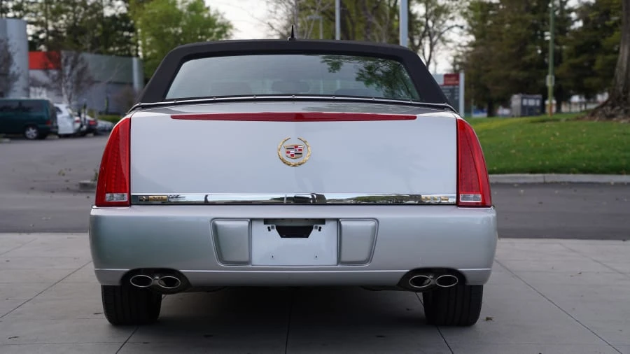 2007 Cadillac DTS - Image 4 of 23