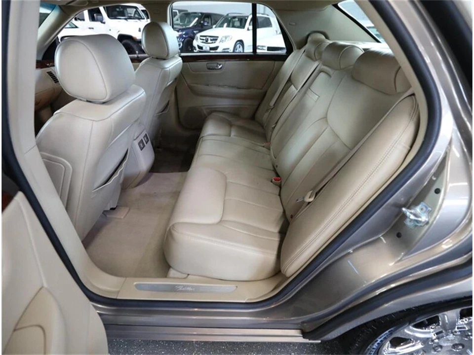 2007 Cadillac DTS - Image 27 of 31