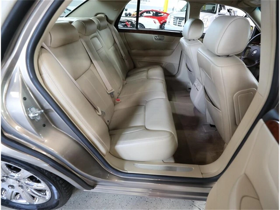2007 Cadillac DTS - Image 23 of 31