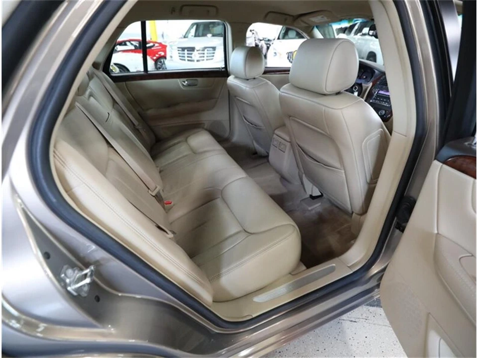 2007 Cadillac DTS - Image 22 of 31