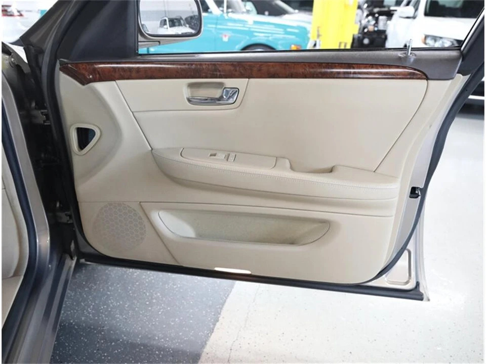 2007 Cadillac DTS - Image 18 of 31