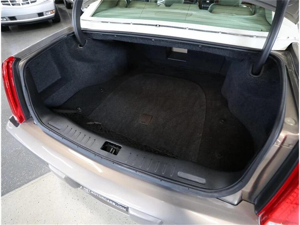 2007 Cadillac DTS - Image 24 of 31