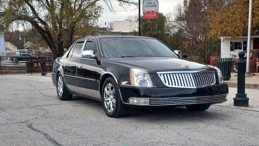 2007 Cadillac DTS - Image 4 of 17