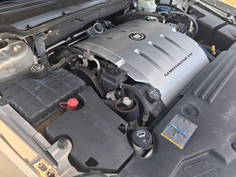 2007 Cadillac DTS - Image 14 of 17