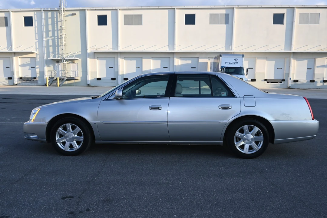 2007 Cadillac DTS - Image 20 of 31