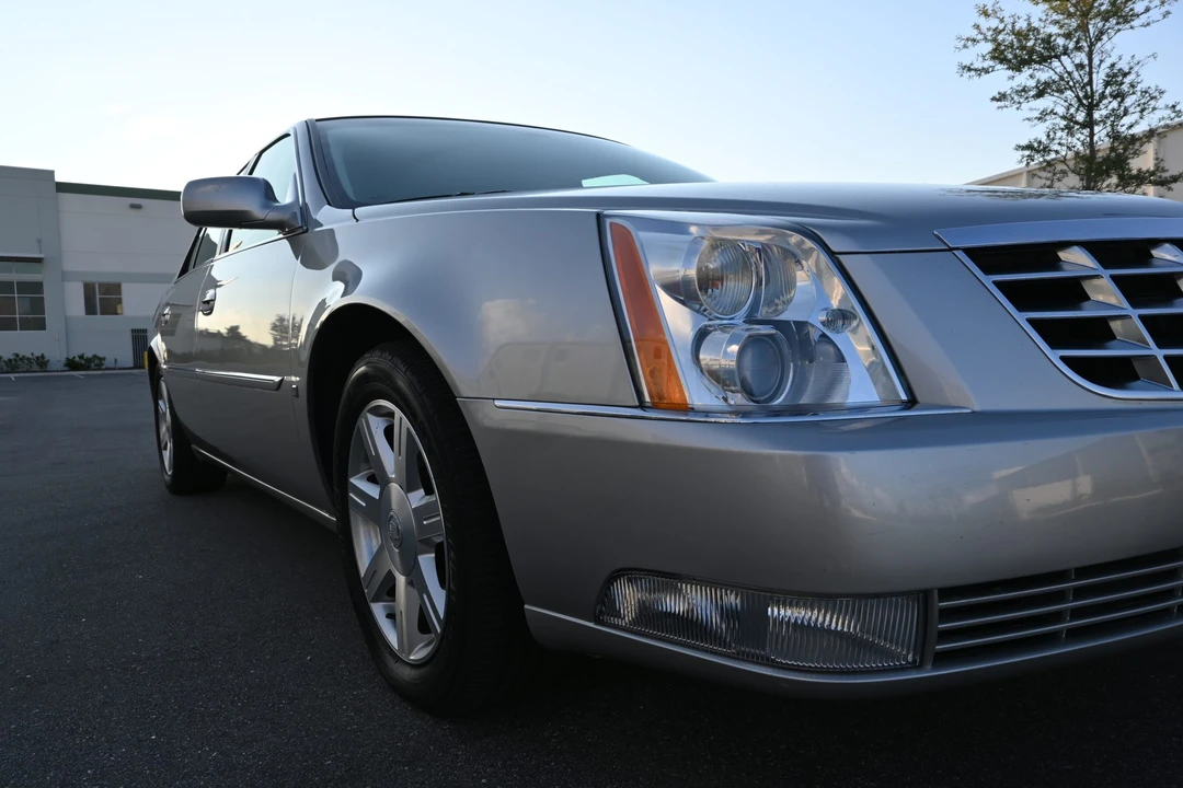 2007 Cadillac DTS - Image 27 of 31