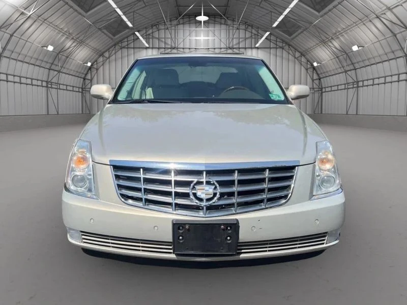 2007 Cadillac DTS - Image 2 of 12
