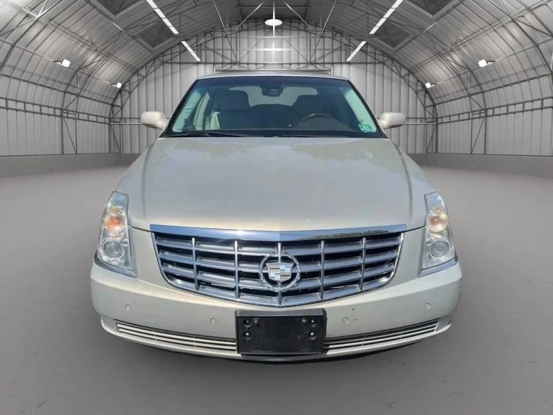2007 Cadillac DTS - Image 3 of 12