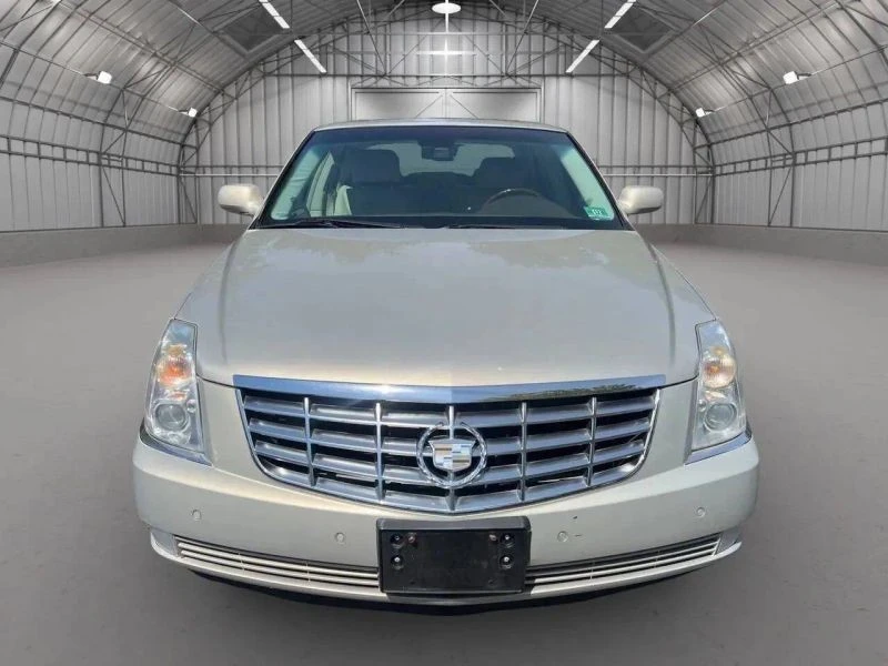 2007 Cadillac DTS - Image 3 of 12