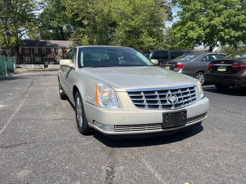 2007 Cadillac DTS - Image 8 of 12