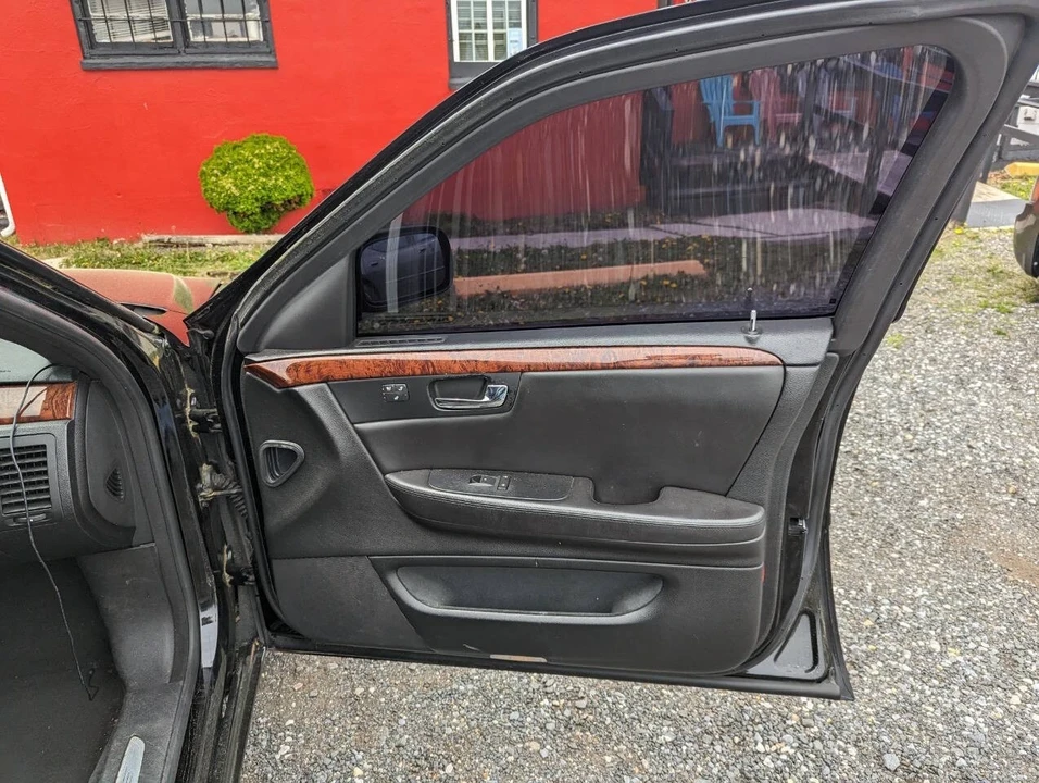 2007 Cadillac DTS - Image 14 of 21