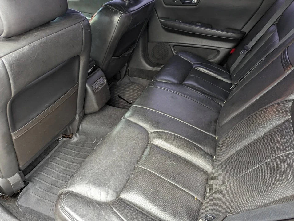 2007 Cadillac DTS - Image 17 of 21