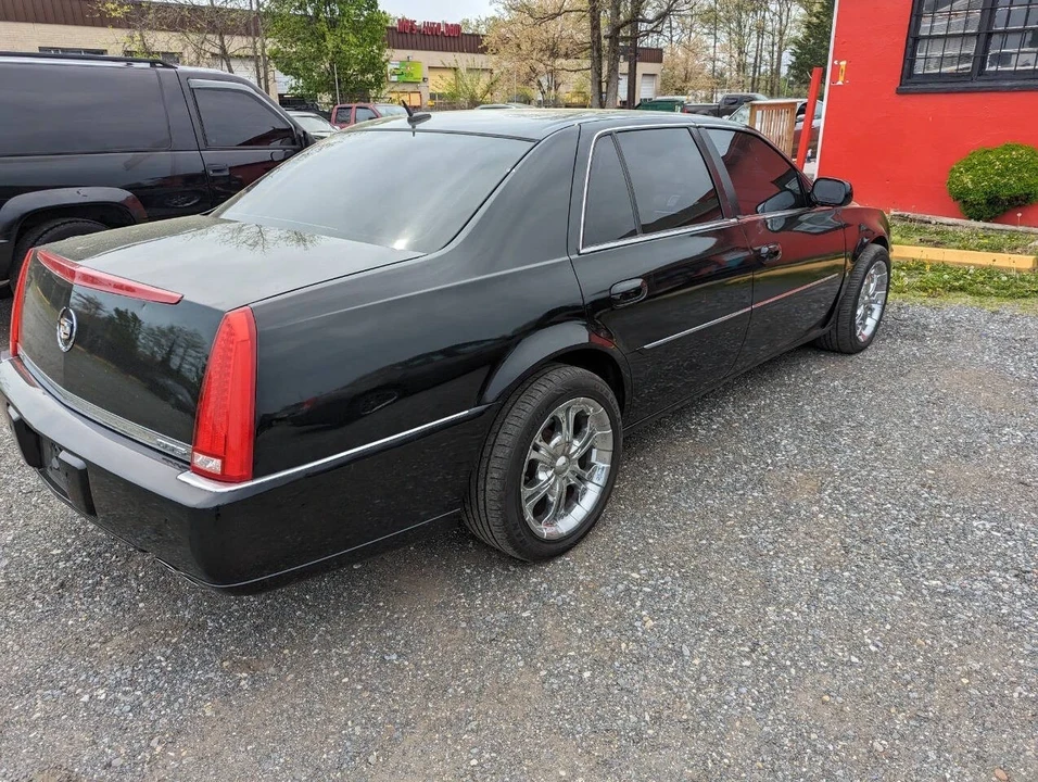 2007 Cadillac DTS - Image 4 of 21