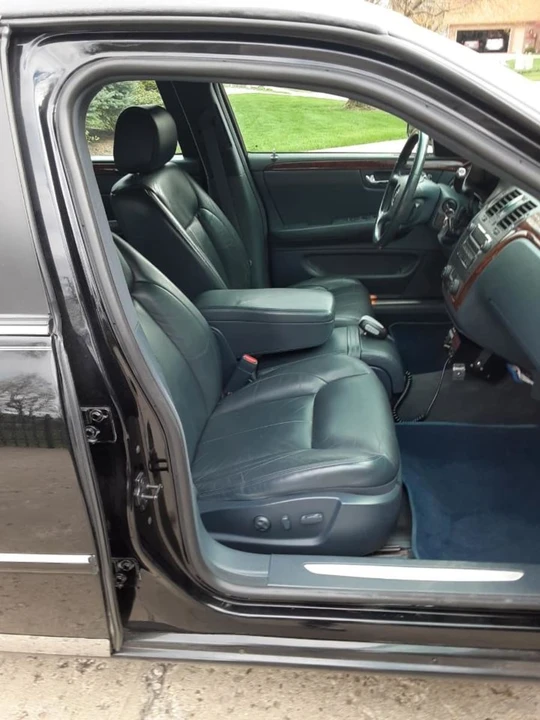 2007 Cadillac DTS - Image 16 of 21