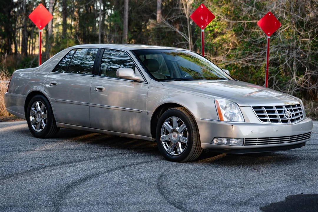 2007 Cadillac DTS - Image 27 of 31