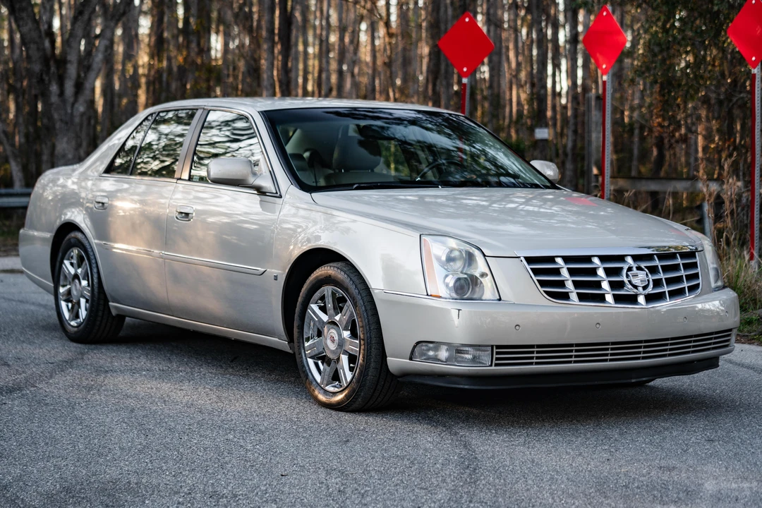2007 Cadillac DTS - Image 28 of 31